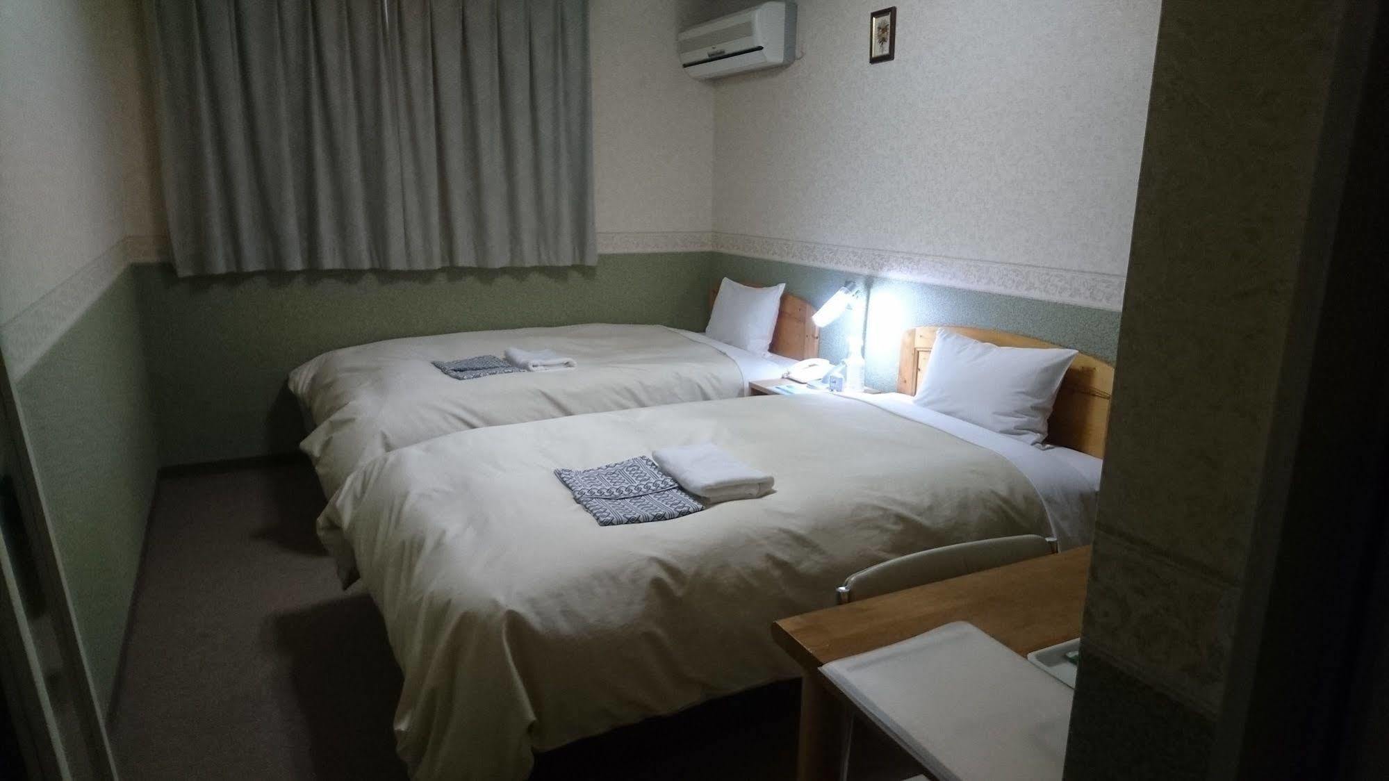 Hotel Himeji Hills Exteriör bild